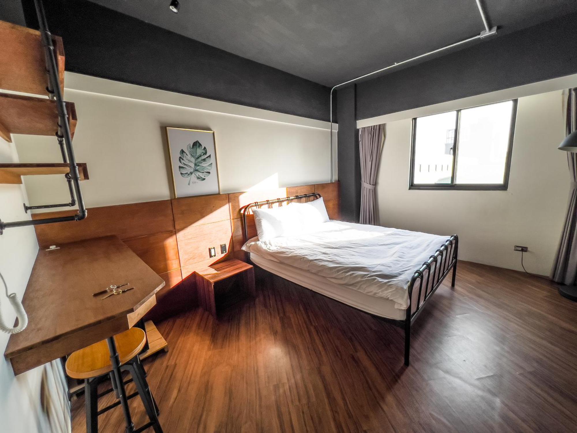 Oro旅宿 Taichung Dış mekan fotoğraf